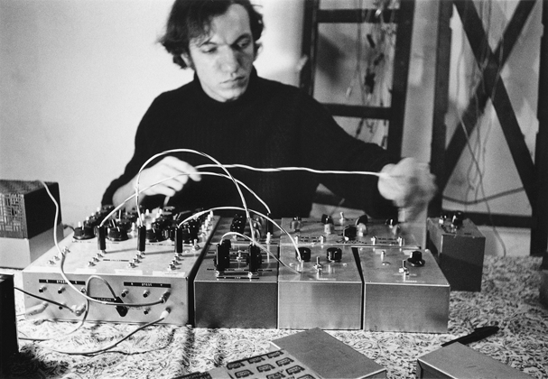 Martin Bartlett performance