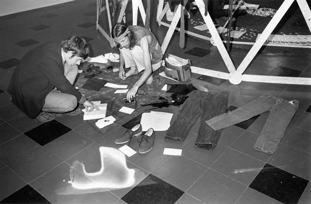 Bazaar Day - Casting I Ching